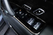 Land Rover Range Rover Sport D350 MHEV First Edition 