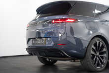 Land Rover Range Rover Sport D350 MHEV First Edition 