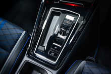 Volkswagen Golf TSI R Black Edition