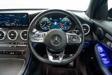Mercedes-Benz GLC GLC300d AMG Line