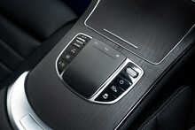 Mercedes-Benz GLC GLC300d AMG Line