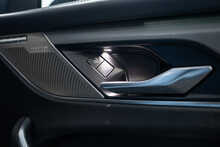 Jaguar F-PACE P550 V8 SVR