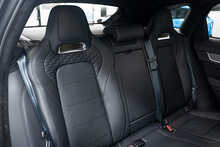 Jaguar F-PACE P550 V8 SVR