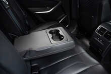 Jaguar F-PACE P550 V8 SVR