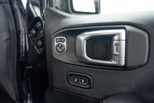 Jeep Wrangler GME Sahara