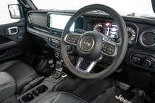 Jeep Wrangler GME Sahara