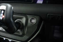 Land Rover Defender 110 D250 MHEV XS Edition