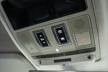 Land Rover Defender 110 D250 MHEV XS Edition