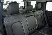 Land Rover Defender 110 D250 MHEV XS Edition