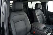 Land Rover Defender 110 D250 MHEV XS Edition