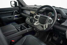 Land Rover Defender 110 D250 MHEV XS Edition