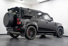 Land Rover Defender 110 D250 MHEV XS Edition