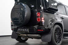 Land Rover Defender 110 D250 MHEV XS Edition