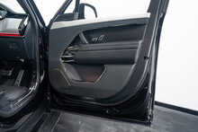 Land Rover Range Rover Sport P V8 MHEV SV Edition One Gloss