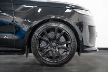 Land Rover Range Rover Sport P V8 MHEV SV Edition One Gloss