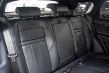 Land Rover Range Rover Evoque D180 R-Dynamic HSE