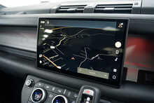 Land Rover Defender 90 D250 MHEV X-Dynamic HSE