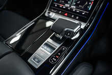 Audi A8 TDI V6 Black Edition
