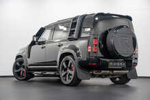 Land Rover Defender 110 D250 MHEV XS Edition