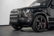 Land Rover Defender 110 D250 MHEV XS Edition