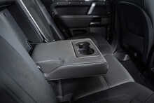 Land Rover Defender 110 D250 MHEV XS Edition