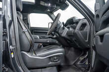Land Rover Defender 110 D250 MHEV XS Edition