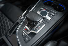 Audi RS4 Avant TFSI V6