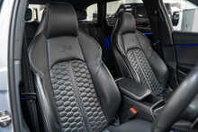 Audi RS4 Avant TFSI V6