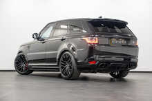Land Rover Range Rover Sport P575 V8 SVR
