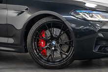 BMW M5 i V8 Competition