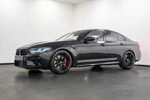 BMW M5 i V8 Competition