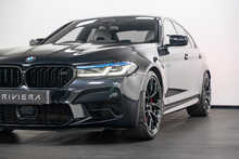 BMW M5 i V8 Competition