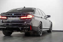 BMW M5 i V8 Competition