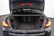 BMW M5 i V8 Competition