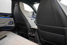 BMW M5 i V8 Competition