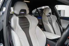 BMW M5 i V8 Competition