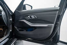 BMW 3 Series 330e M Sport