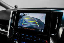 Toyota Alphard .2.5 MPV