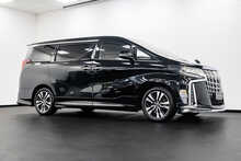 Toyota Alphard .2.5 MPV