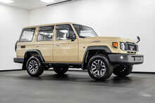 Toyota Land Cruiser .4X4