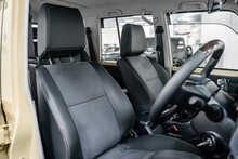 Toyota Land Cruiser .4X4