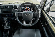 Toyota Land Cruiser .4X4