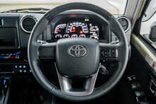 Toyota Land Cruiser .4X4