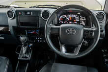 Toyota Land Cruiser .4X4