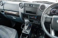 Toyota Land Cruiser .4X4