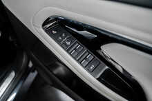 Land Rover Range Rover Evoque D240 MHEV R-Dynamic HSE