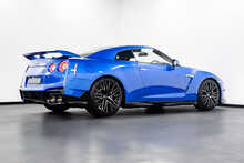 Nissan Gt-R Premium Edition 