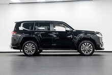 Toyota Land Cruiser ZX300