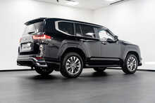 Toyota Land Cruiser ZX300