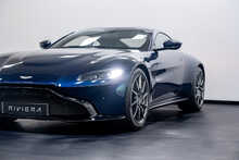Aston Martin Vantage V8